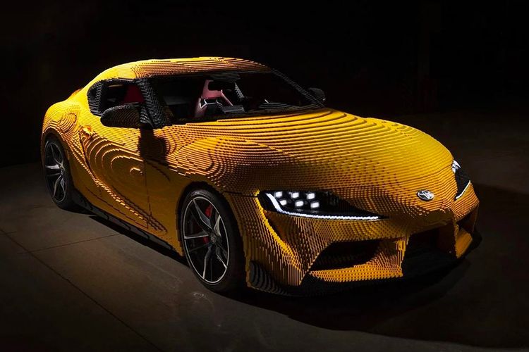 Replika Toyota GR Supra dari Lego