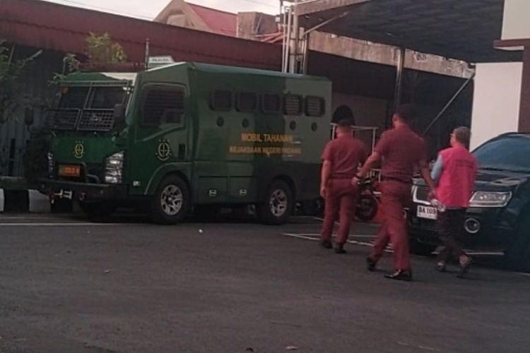Kejari Padang Selidiki Aliran Dana dan Alphard ke Oknum Pati Polri Terkait Dugaan Korupsi Kredit PT BIP