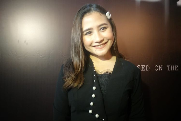 Prilly Latuconsina saat ditemui dalam jumpa pers teaser dan poster film Danur 3: Sunyaruri di MD Place, Setiabudi, Jakarta Selatan, Rabu (10/4/2019).