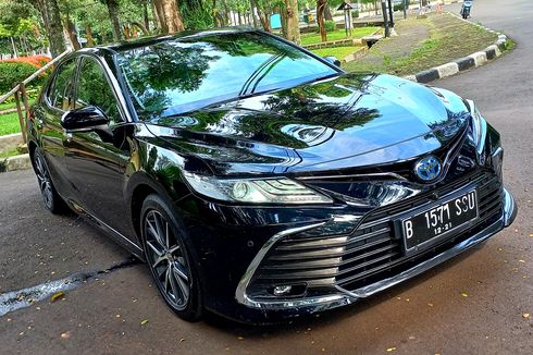 Desain Eksterior Toyota Camry Hybrid, Aerodinamis dan Elegan