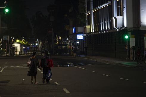 Anggota DPR: PPKM Sulit Tekan Kasus Covid-19 jika Tidak Ada Karantina Total