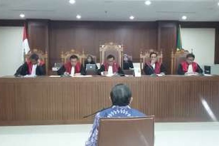 Ketua dan 3 anggota DPRD Sumatera Utara menjalani sidang dakwaan di Pengadilan Tindak Pidana Korupsi, Jakarta, Kamis (31/3/2016).