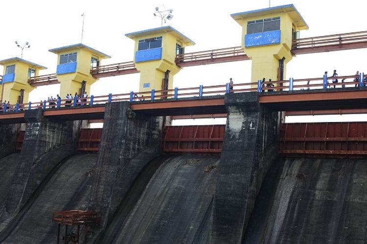Kondisi Bendungan Batujai di kota Praya, Lombok, Nusa Tenggara Barat (NTB), Minggu (27/5/2018).