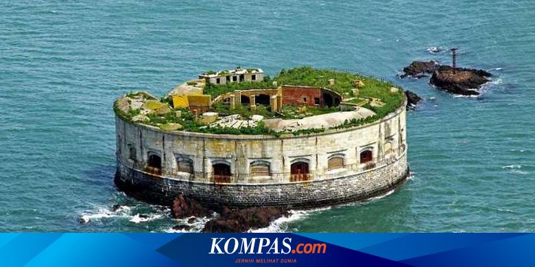 Pulau Benteng  di  Inggris  Ini Dijual Seharga Rp 7 4 Miliar