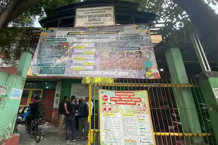 945 Siswa Telantar Usai Gerbang SD Digembok Ahli Waris, Disdik Bandung Buka Suara