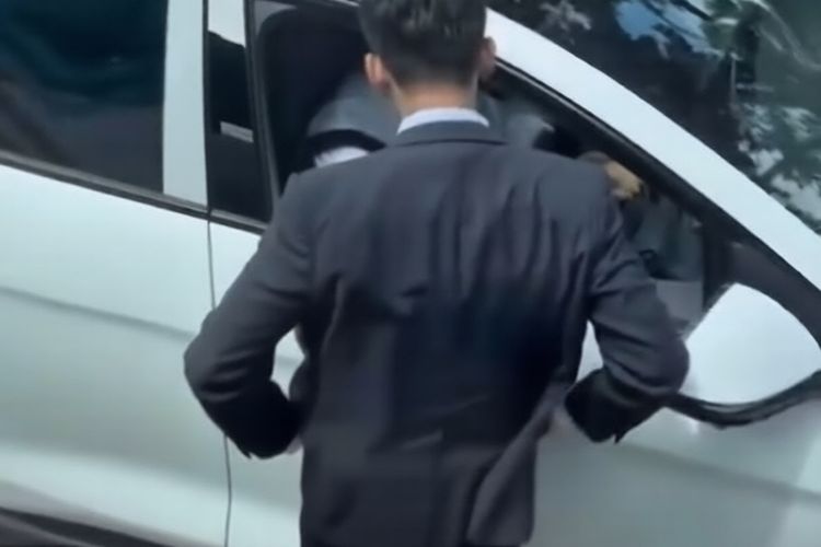 Cara Menghindari Konflik di Jalan, Jangan Coba Menghakimi