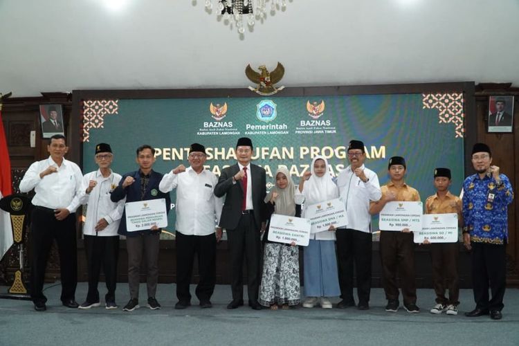 Wujudkan Generasi Emas 2045, Pemkab Lamongan dan Baznas Kucurkan Rp 375,9 Juta Beasiswa