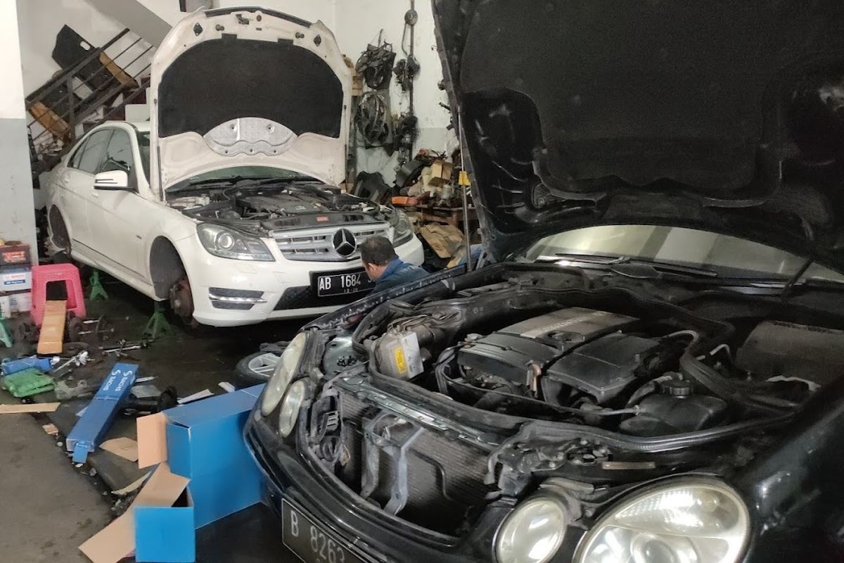 Bengkel spesialis BMW dan Mercedes-Benz di Semarang