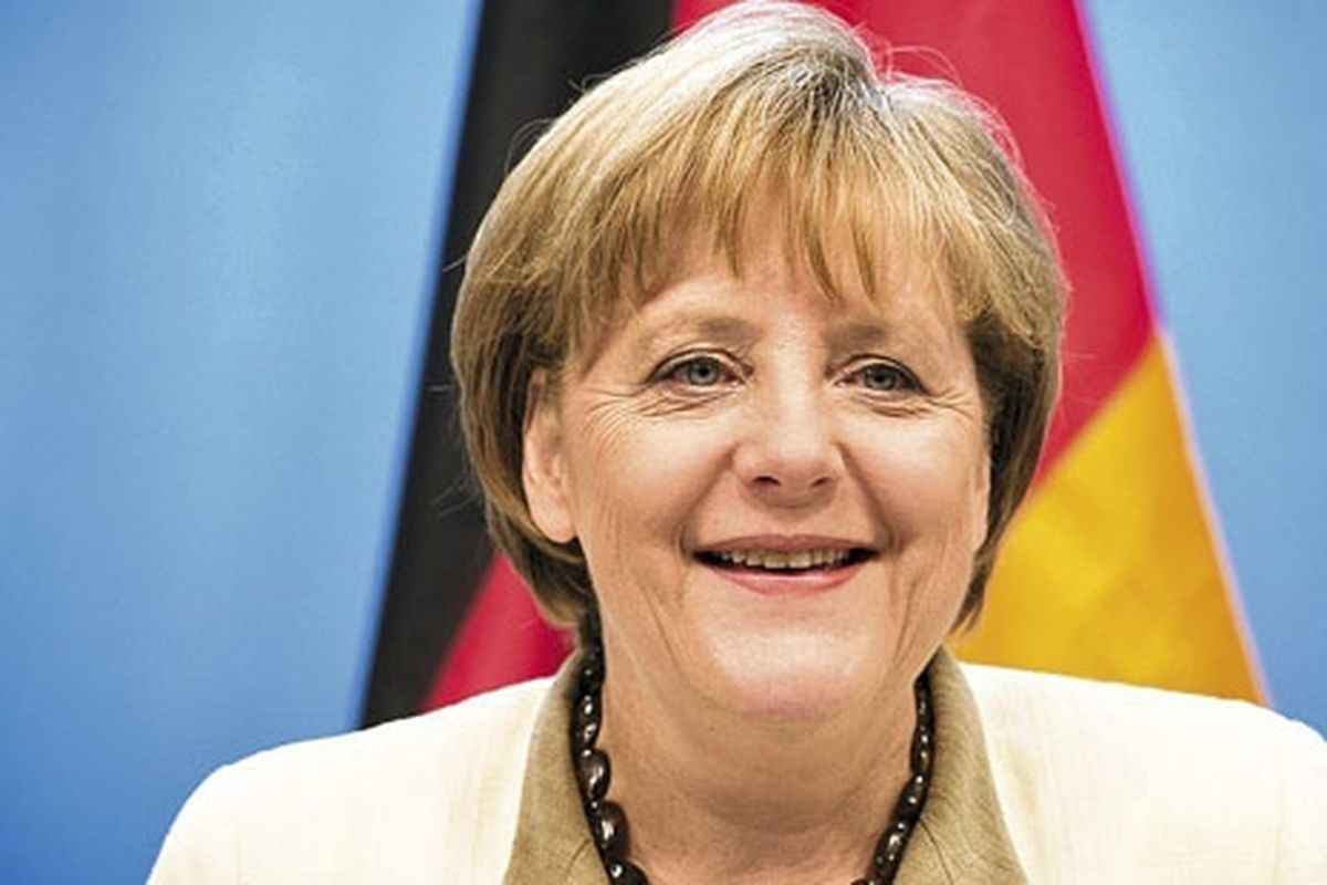 Bos GM mau mendiskusikan masa depan Opel di Jerman dengan Kanselir Angela Merkel.
