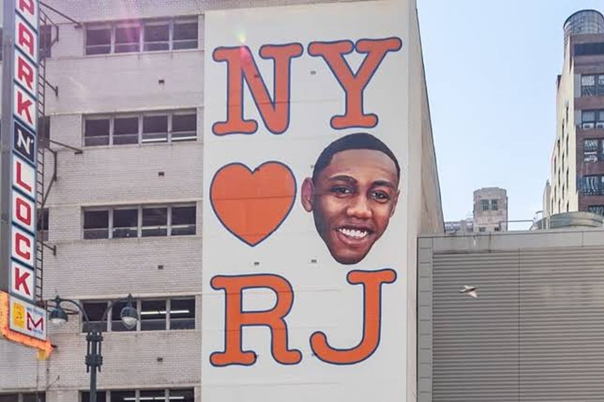 Mural RJ Barrett dengan Puma