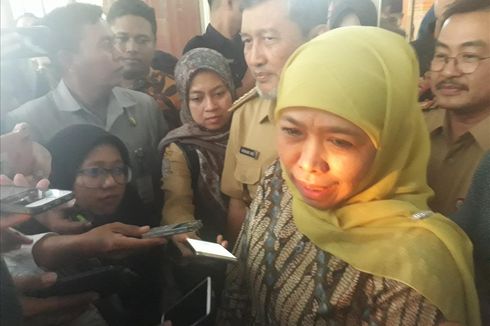 Ditanya soal Jadi Saksi Kasus Romy, Khofifah Irit Bicara