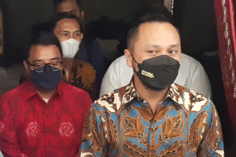 Ketua Umum Partai Solidaritas Indonesia (PSI) Giring Ganesha di Loji Gandrung Solo, Jumat (14/1/2022).