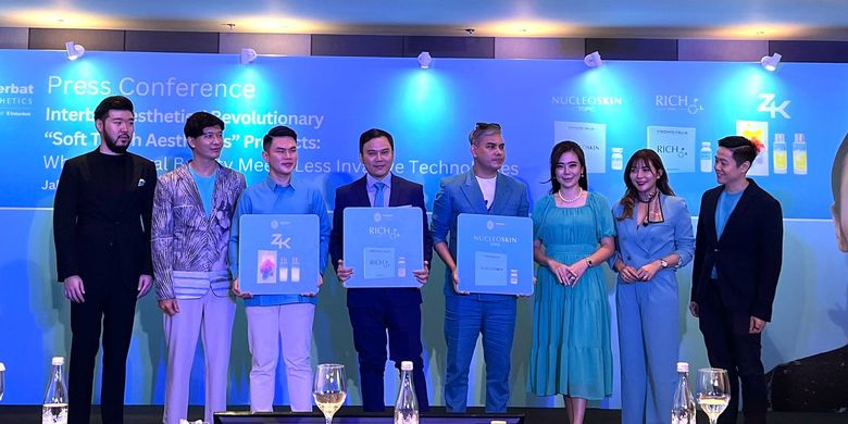 Peluncuran tiga produk terbaru dari Interbat Aestethic yang berkonsep Soft Touch Aesthetics di Jakarta (24/8/2023).