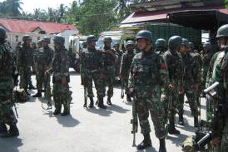 Ratusan personel TNI AD tiba di Poso, Sulawesi Tengah untuk mendukung Operasi Tinombala untuk mengejar kelompok Santoso.