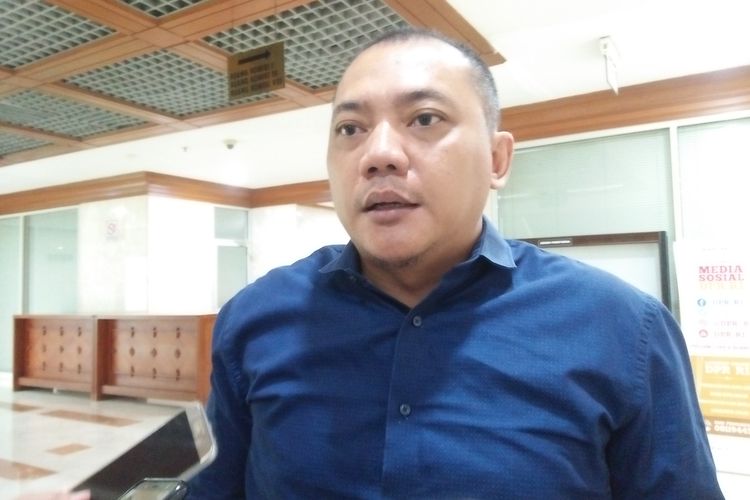 Anggota Komisi III DPR dari Fraksi Partai Nasdem Taufik Basari di Kompleks Parlemen, Senayan, Jakarta, Kamis (23/1/2020).