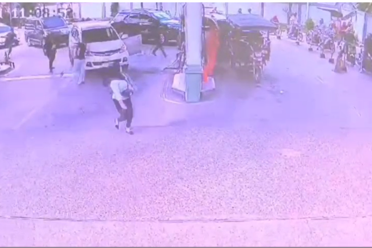 Video viral soal salah tangkap yang diduga dilakukan oknum kepolisian di sebuah SPBU di Cileungsi, Kabupaten Bogor, Rabu (7/2/2024). 