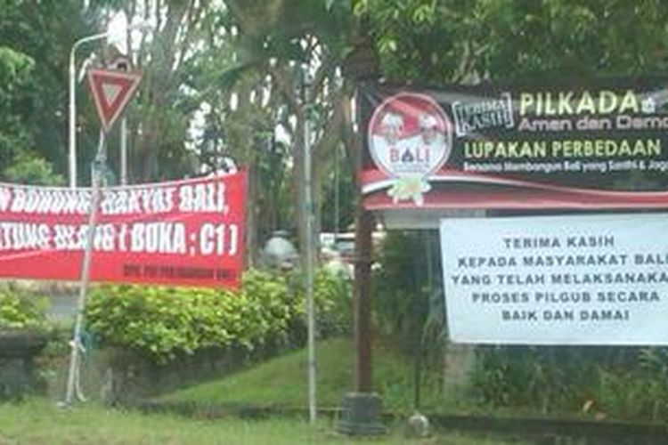 Spanduk tandingan dari spanduk kecaman PDI-P terhadap hasil Pilgub Bali muncul sejak Selasa (28/5/2013).