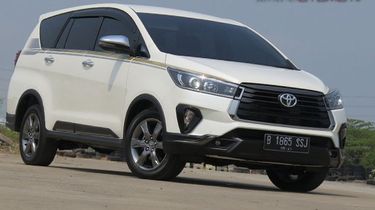 Innova Diskon Rp 28 Juta, Harga Baru Innova Jadi Mepet Harga Bekas