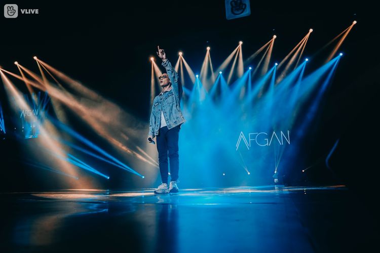 Afgan tampil dalam konser V Heartbeat di Tennis Indoor Senayan, Jakarta Pusat, Sabtu (31/8/2019).