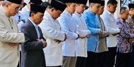 Momen Prabowo Shalat Idul Adha di Paris, Didampingi Didit dan Teddy