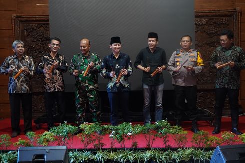 Perkuat Identitas Kabupaten Trenggalek, Mas Ipin Luncurkan “TGX Southern Paradise”