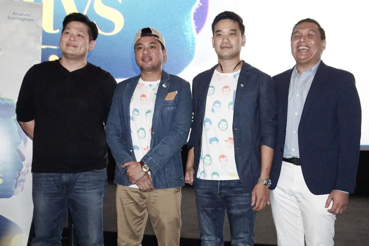 Sutradara film 7 Days, Panjapong Kangkanoy, bersama produser film itu, Akarapol Techaratanaprasert, serta Delon Tio dari Nation Picture, hadir dalam jumpa pers di CGV Grand Indonesia, Tanah Abang, Jakarta Pusat, Senin ( 3/8/2018).