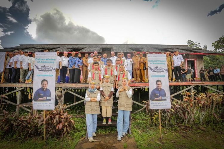 InJourney Group, berkontribusi dalam program Relawan Bakti BUMN batch V di Desa Lingga, Kecamatan Ambawang, Pontianak, Kalimantan Barat, pada 20-22 Mei 2024. 