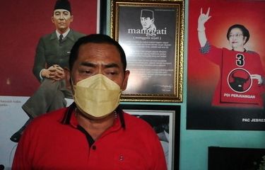 Ketua DPC PDIP Solo FX Hadi Rudyatmo di Solo, Jawa Tengah, Kamis (14/10/2021).