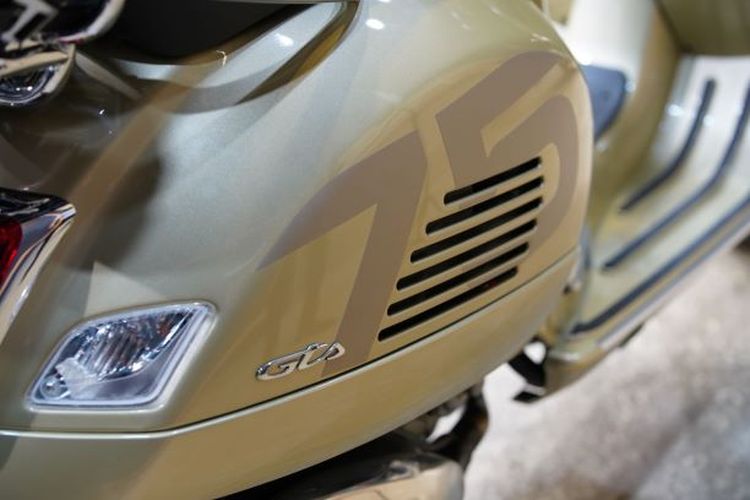 Vespa 75th Anniversary Limited Edition 