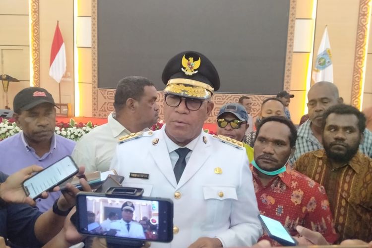 Penjabat Gubernur Papua Barat Paulus Waterpauw