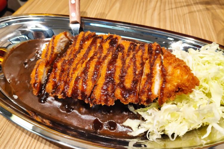 Chiken Katsu Curry dari Go! Go! Curry. 