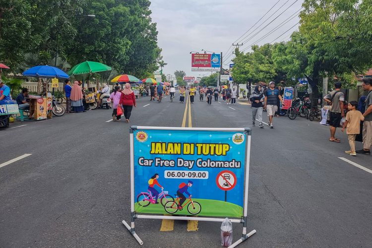 Suasana Car Free Day Colomadu, Kabupaten Karanganyar, Jawa Tengah, Minggu (5/11/2023).