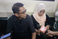 Datang Menjenguk, Ayah Artis VA Bawa Mukenah dan Sajadah 