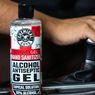 Benarkan Meninggalkan Hand Sanitizer di Dalam Kabin Mobil Berbahaya?