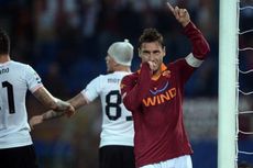 Totti Desak AS Roma Berikan Kontrak Baru