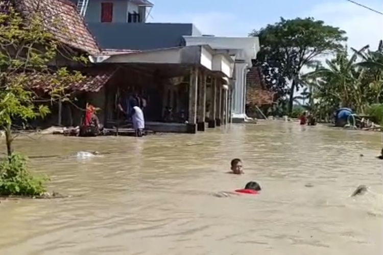 Tanggul Jebol Picu Banjir di Demak, 2.839 Warga Mengungsi dan Penanganan Dikebut