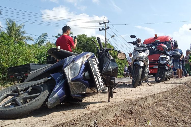 Kondisi motor korban usai kecelakaan di Jalan Ketapang, Pangkalpinang, Kepulauan Bangka Belitung, Sabtu (13/7/2024).