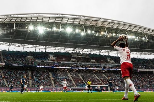 Bundesliga dengan Penonton, Leipzig Terbuka, Muenchen Menunda