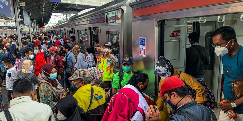 Wow! Siap–siap, Tarif KRL Bakal Naik Habis Lebaran, Begini Hitungannya