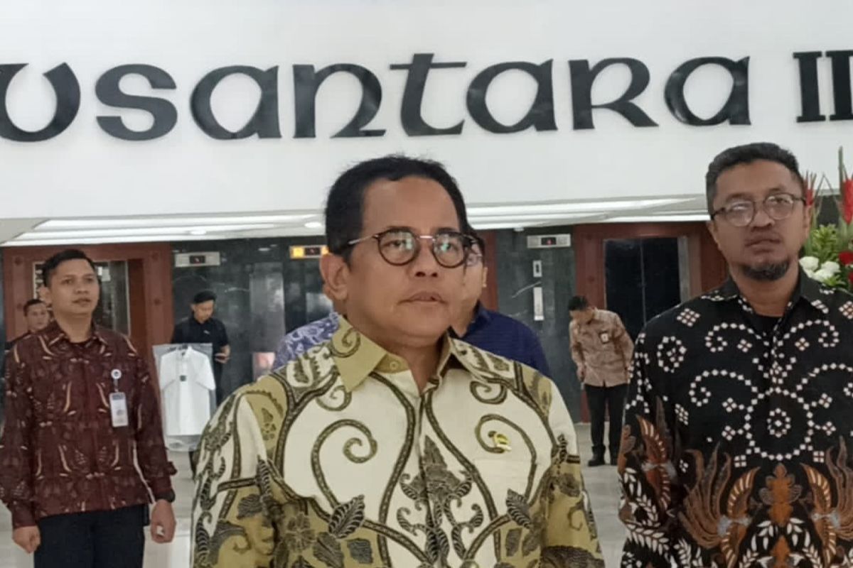 Alasan DPR Putar Lagu Indonesia Raya, Sekjen: Pelopori Rasa Kebangsaan dan Persatuan