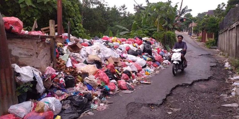 Berita Terkini Harian Sanksi Pembuang Sampah Sembarangan Di Ambon ...