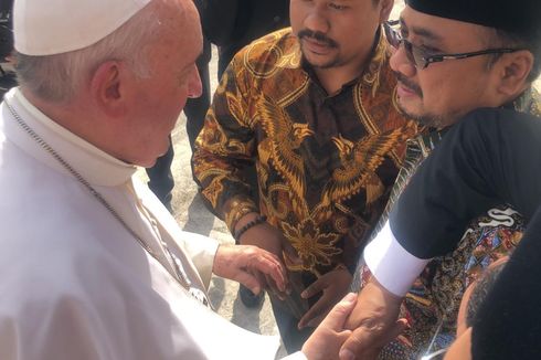 Bertemu Paus Fransiskus, GP Ansor Bawa Misi Perdamaian Islam ke Vatikan