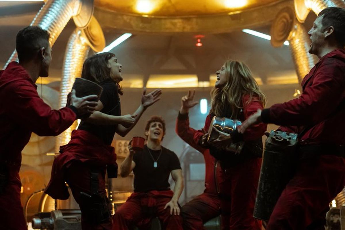 Money Heist Part 5: Volume 2 akan tayang di Netflix pada 3 Desember 2021