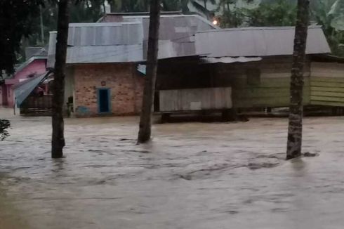 Banjir Bandang Lahat Sebabkan Tanah Longsor, Akses Jalan Putus, 1 Unit Mobil Tertimbun