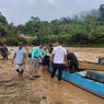 Detik-detik Mendebarkan Seberangi Sungai Semamu Kaltara dengan Perahu Ketinting
