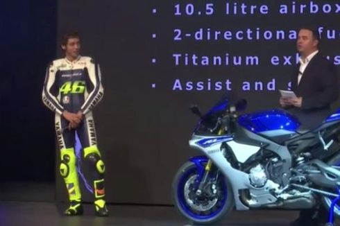 Rossi dan Lorenzo Perkenalkan Motor Yamaha R1 untuk Superbike