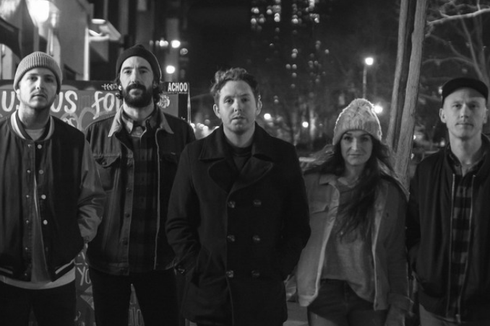 Lirik dan Chord Lagu Willow Tree March - The Paper Kites