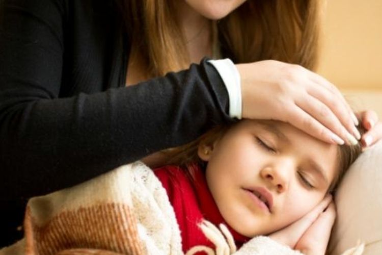 Radang Tenggorokan pada Anak: Gejala, Penyebab, Cara Mengobati
