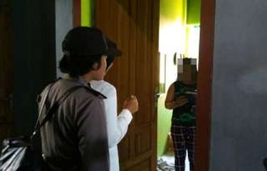 Razia Kamar Kos, Polwan Demak Dapati Pasangan Bukan Suami Istri
