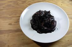 Cara Membuat Bumbu Dasar Hitam untuk Masak Rawon